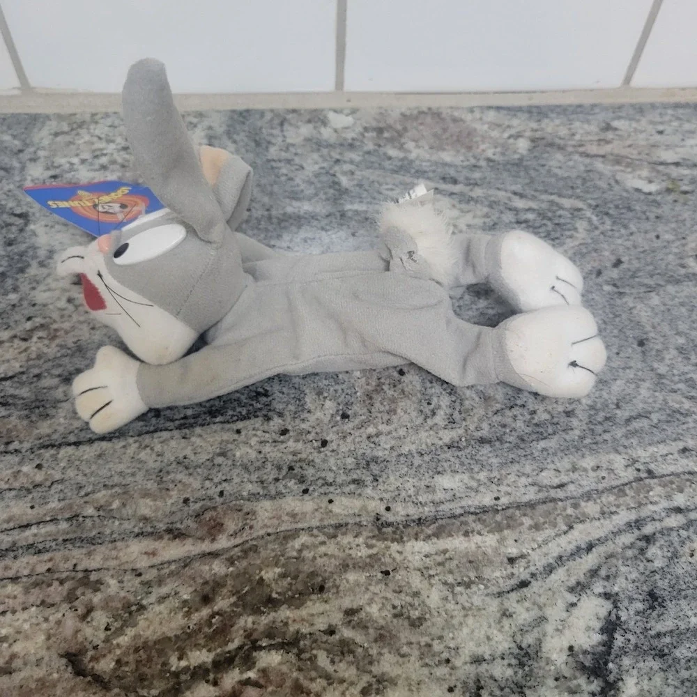 1997 Bugs Bunny Beanie Plush - Has Tags -‎ 8 Inch